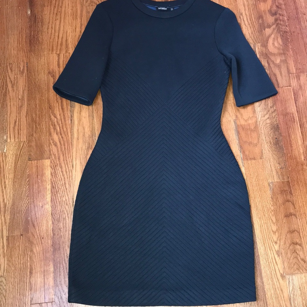 Quarter Sleeve Fitted Dress
